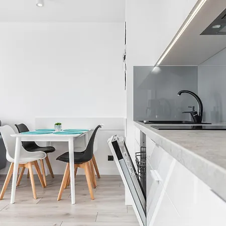 Modern Apartaments Armii Krajowej In Swinoujscie By Rent Like Home Exterior photo